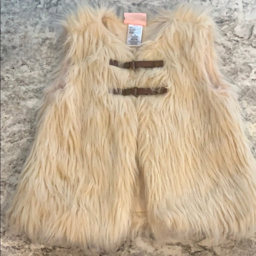 Fur vest